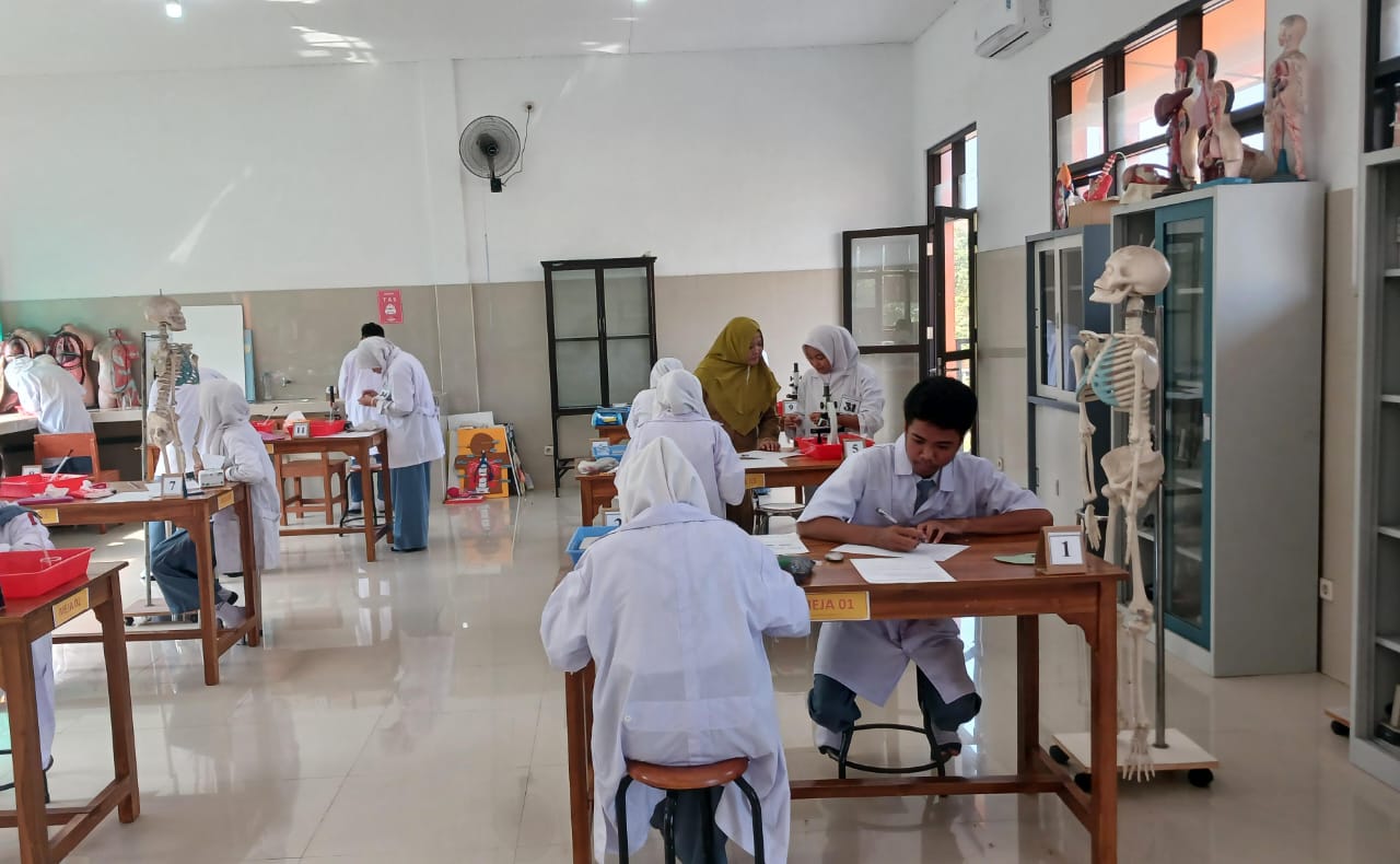 Laboratorium Biologi